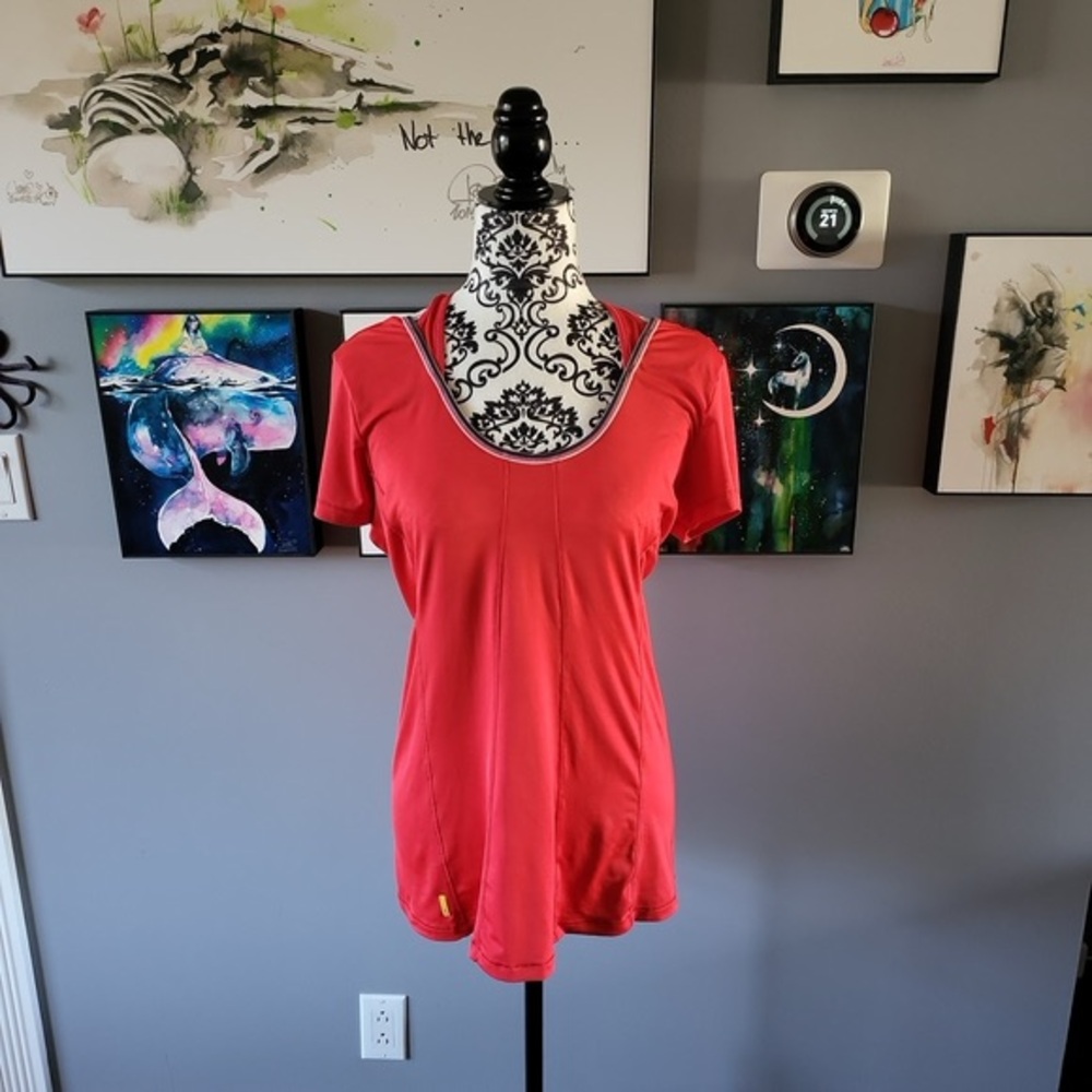 Lolë Twist Braid Top